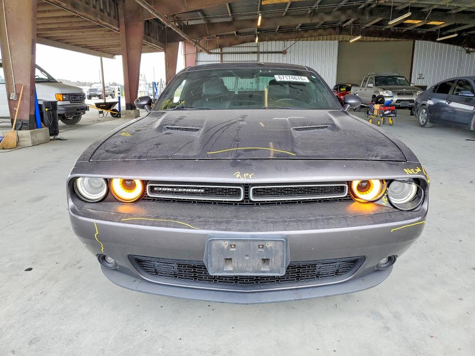 Photo 5 from auction – 2016 DODGE CHALLENGER with VIN 2C3CDZAGXGH210052