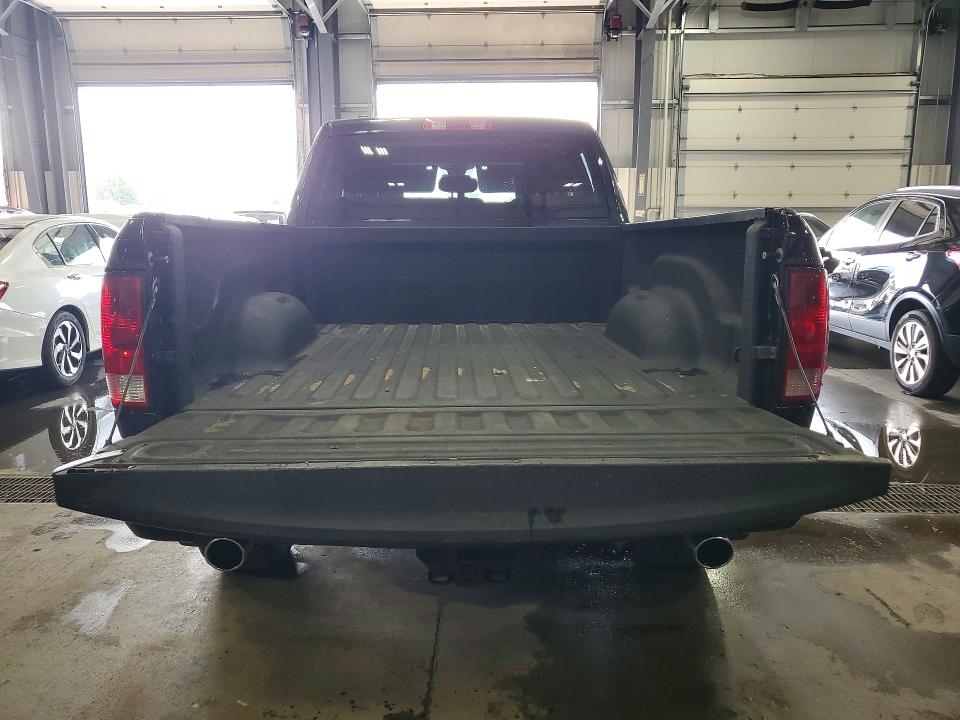 Photo 6 from auction – 2018 RAM 1500 with VIN 1C6RR7FTXJS145079