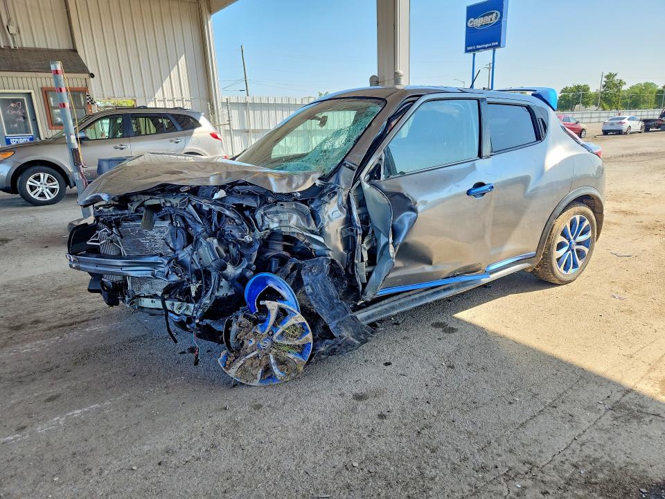 NISSAN JUKE 2017 with VIN JN8AF5MV4HT751557 - Photo from auction