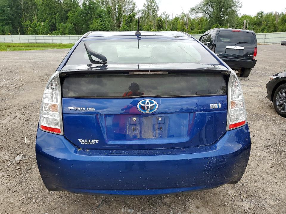 Photo 6 from auction – 2011 TOYOTA PRIUS with VIN JTDKN3DU9B0316055