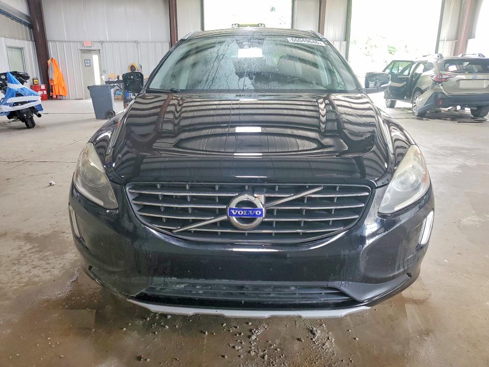 Photo 5 from auction – 2016 VOLVO XC60 with VIN YV4612RK6G2800823