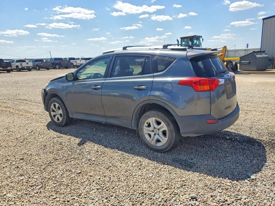 Снимка 2 от търг – 2015 TOYOTA RAV4 с VIN JTMZFREV6FD051129