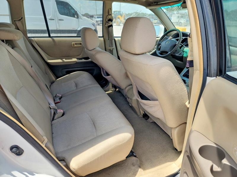 Photo 11 from auction – 2006 TOYOTA HIGHLANDER with VIN JTEGD21A960150621