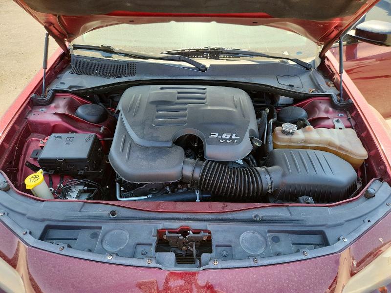 Photo 11 from auction – 2018 CHRYSLER 300 with VIN 2C3CCAAG3JH308139