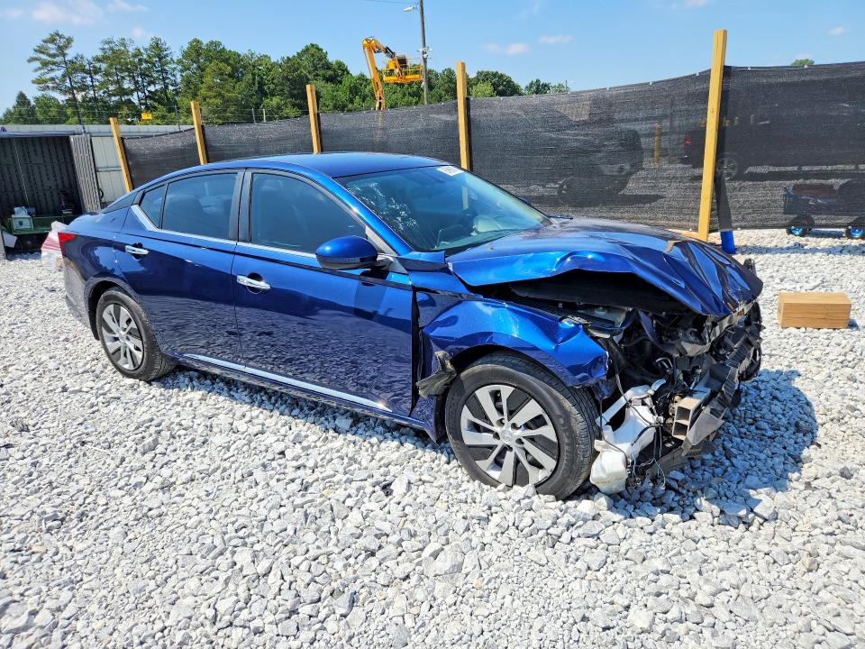 Photo 4 from auction – 2019 NISSAN ALTIMA with VIN 1N4BL4BV5KC107522