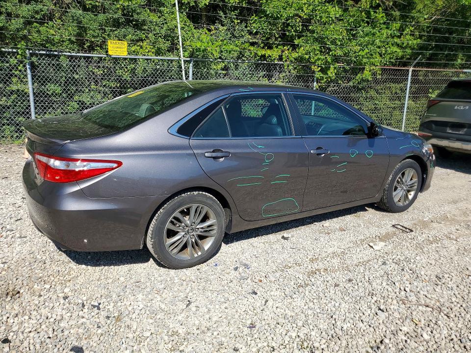 Zdjęcie 3 z aukcji – 2016 TOYOTA CAMRY z VIN 4T1BF1FK9GU213419