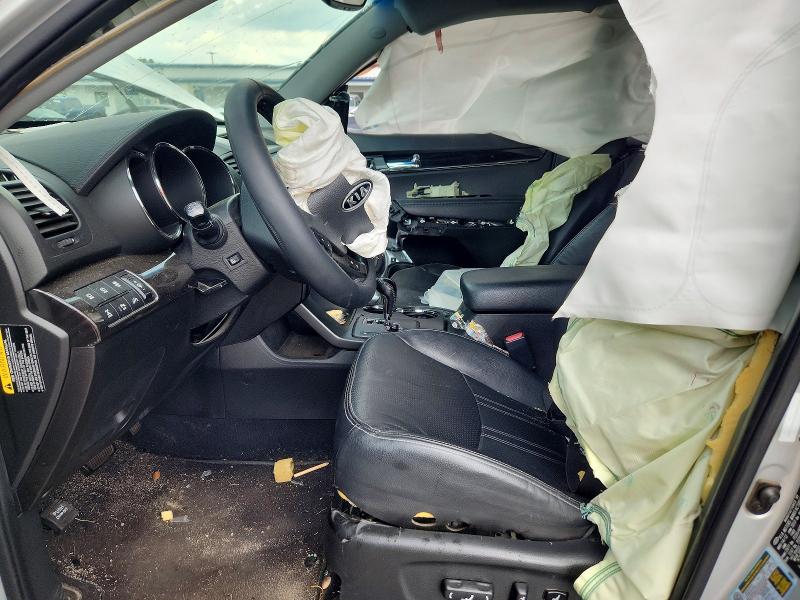 Photo 7 from auction – 2013 KIA SORENTO with VIN 5XYKWDA27DG312699