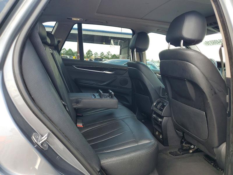 Foto 11 de la subasta – 2016 BMW X5 con VIN 5UXKR2C5XG0H42807