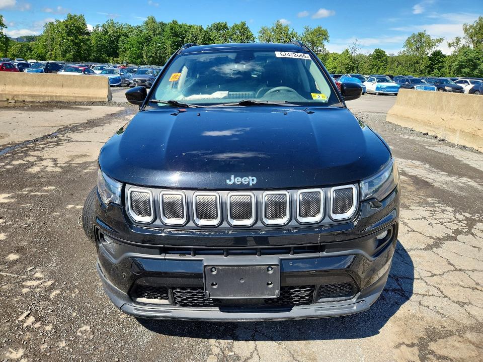 Foto 5 de la subasta – 2022 JEEP COMPASS con VIN 3C4NJDBB5NT121741