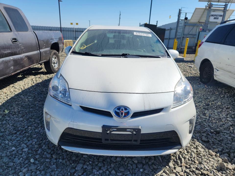 Photo 5 from auction – 2015 TOYOTA PRIUS with VIN JTDKN3DU9F1995230