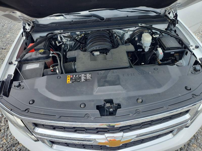 Photo 12 from auction – 2018 CHEVROLET TAHOE with VIN 1GNSCBKC6JR105178