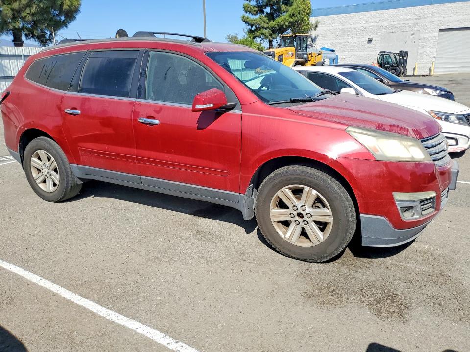 Photo 4 from auction – 2014 CHEVROLET TRAVERSE with VIN 1GNKRHKD2EJ162587