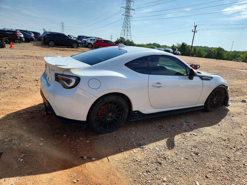 Photo 3 from auction – 2015 SUBARU BRZ with VIN JF1ZCAC1XF9600205