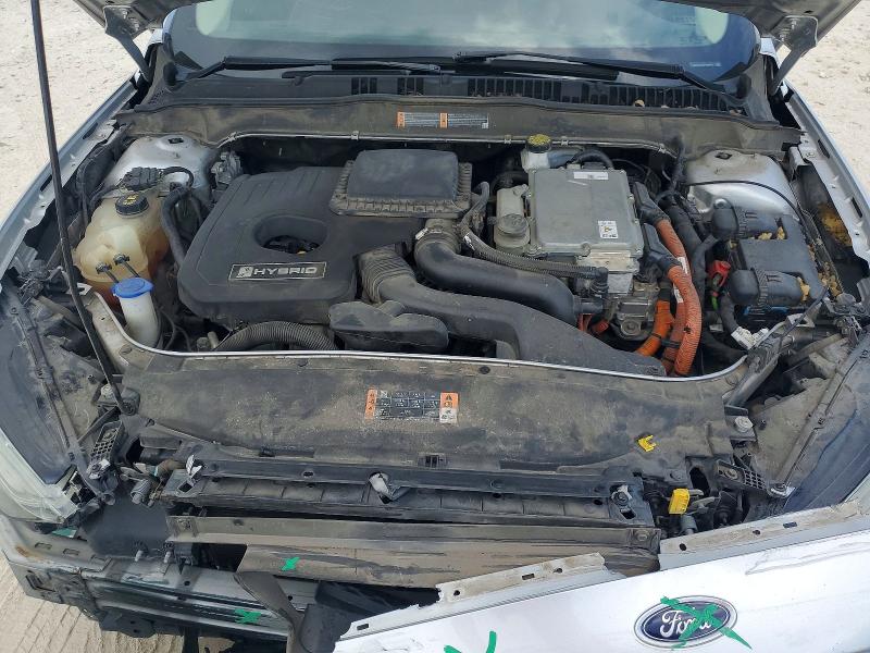 Photo 11 from auction – 2019 FORD FUSION with VIN 3FA6P0LU1KR105658