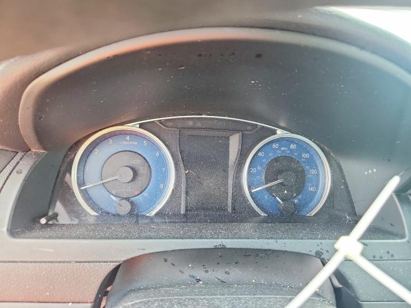 Photo 9 from auction – 2016 TOYOTA CAMRY with VIN 4T4BF1FK7GR569650