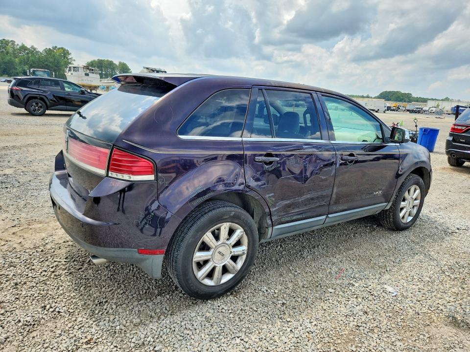 Photo 3 from auction – 2007 LINCOLN MKX with VIN 2LMDU68C57BJ05293