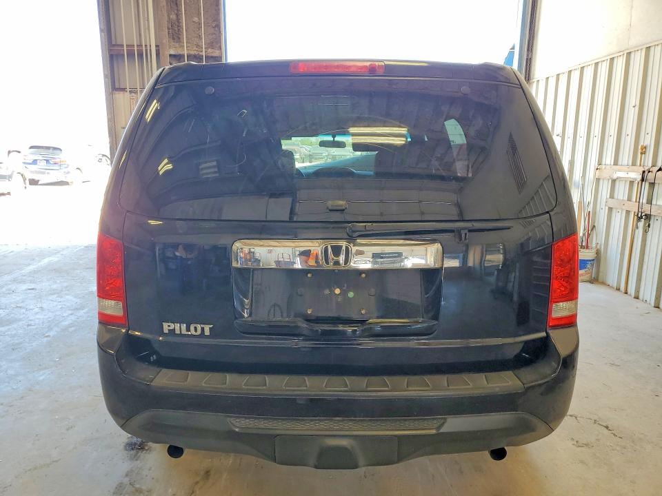 Photo 6 from auction – 2014 HONDA PILOT with VIN 5FNYF3H23EB023953