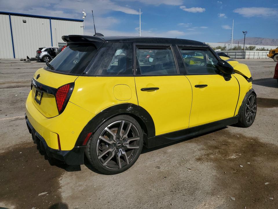 صورة رقم 3 من المزاد - 2025 MINI COOPER مع VIN WMW53GD01S2X00520