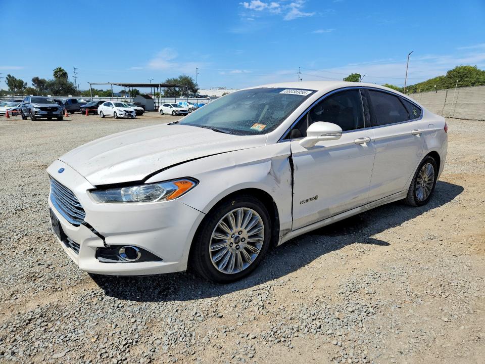 FORD FUSION 2013 с VIN 3FA6P0LU7DR270908 - Фото с аукциона