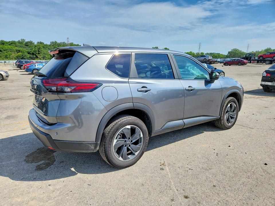 Photo 3 from auction – 2025 NISSAN ROGUE with VIN 5N1BT3BB1SC833187