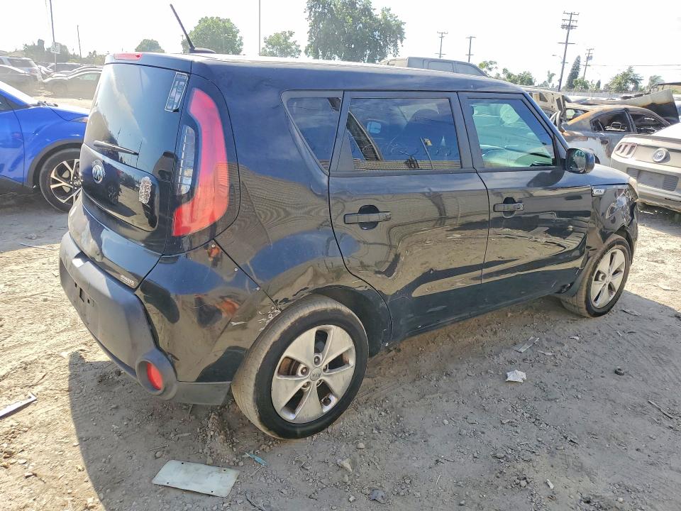 Photo 3 from auction – 2015 KIA SOUL with VIN KNDJN2A23F7772672