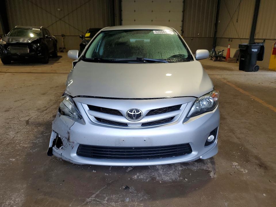 Photo 5 from auction – 2012 TOYOTA COROLLA with VIN 2T1BU4EE9CC805076