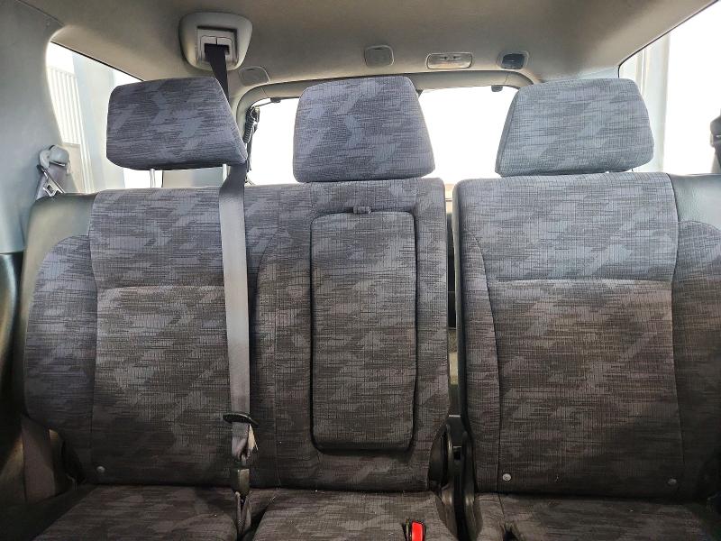 Photo 10 from auction – 2004 HONDA CR-V with VIN JHLRD78454C036785