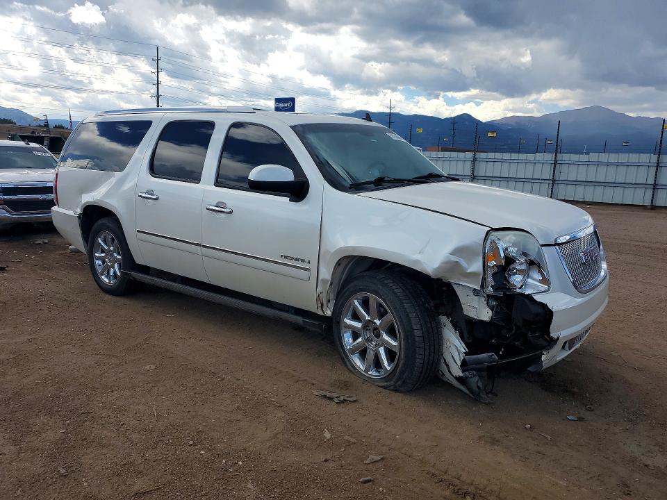 Photo 4 from auction – 2011 GMC YUKON XL with VIN 1GKS2MEF0BR394528
