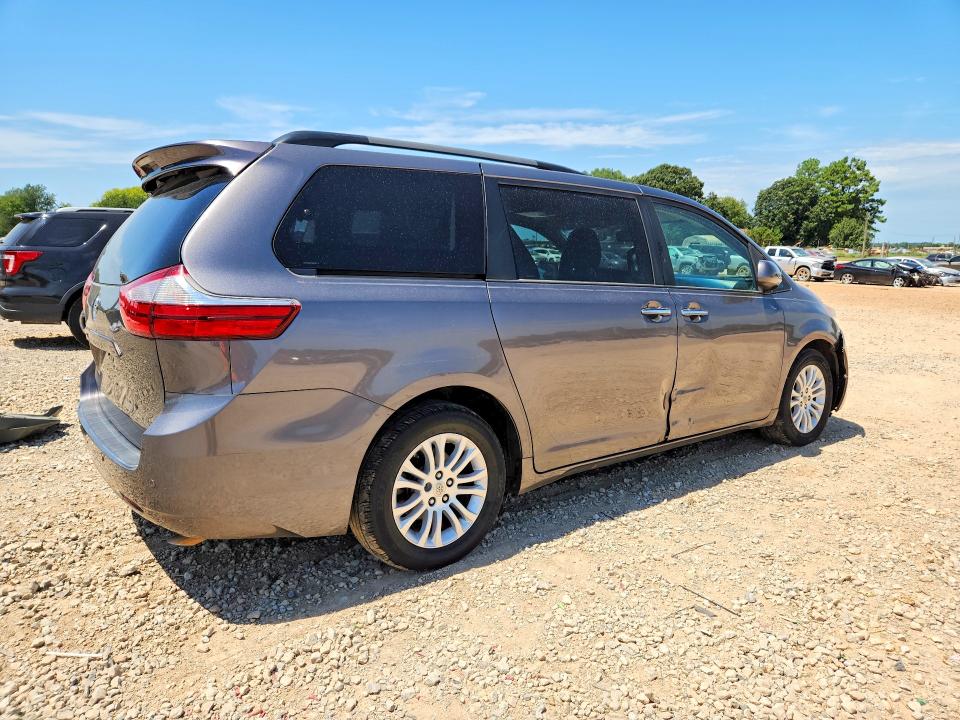 Photo 3 from auction – 2015 TOYOTA SIENNA with VIN 5TDYK3DC2FS621541