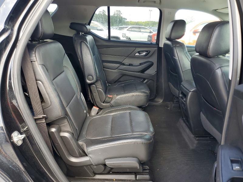 Photo 11 from auction – 2018 CHEVROLET TRAVERSE with VIN 1GNERHKW0JJ183687