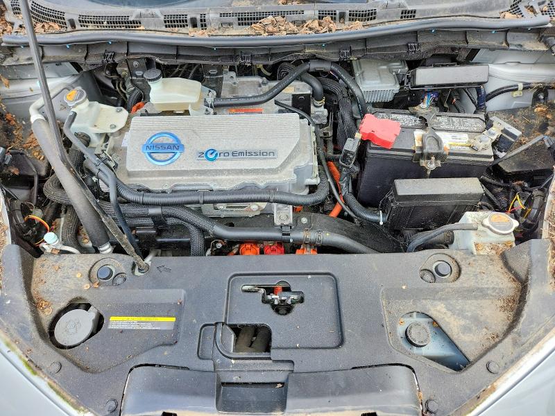 Photo 11 from auction – 2012 NISSAN LEAF with VIN JN1AZ0CP6CT020729