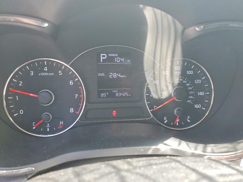 Photo 9 from auction – 2018 KIA FORTE with VIN 3KPFK4A73JE231619