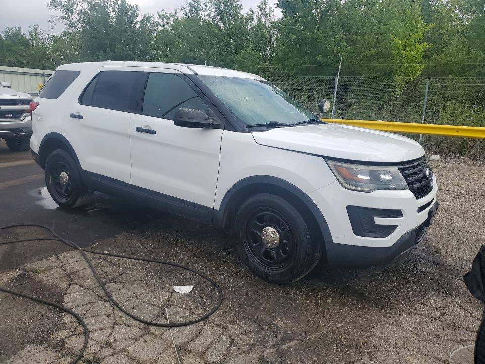 Photo 4 from auction – 2017 FORD EXPLORER with VIN 1FM5K8AR6HGB41018