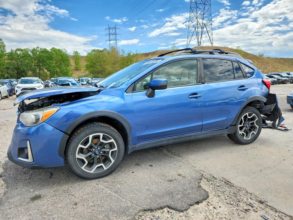 SUBARU CROSSTREK 2017 with VIN JF2GPANC2H8257629 - Photo from auction