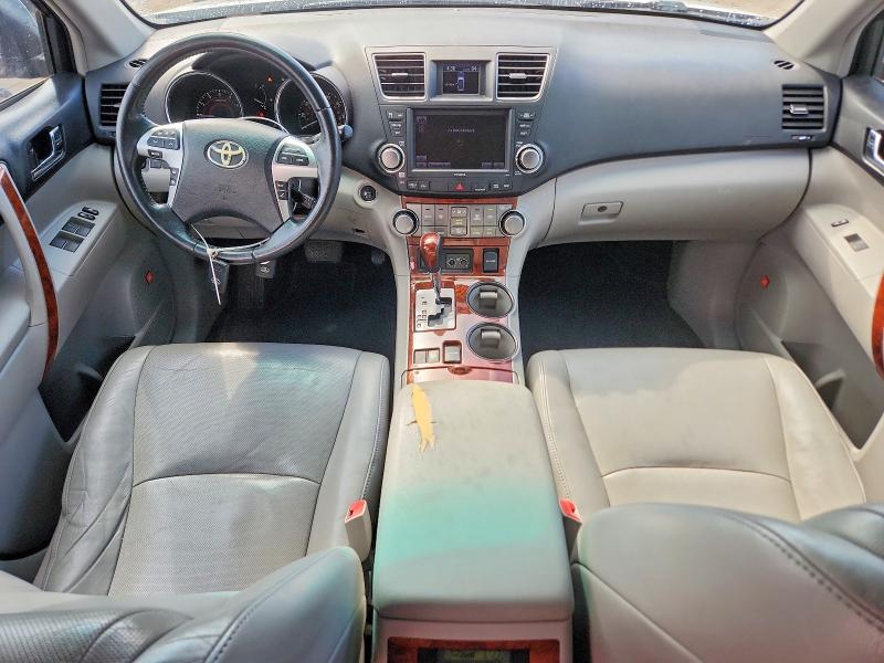 Photo 8 from auction – 2012 TOYOTA HIGHLANDER with VIN 5TDYK3EH9CS066688