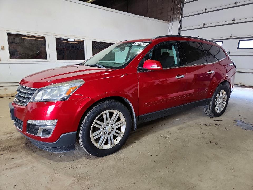 CHEVROLET TRAVERSE 2013 with VIN 1GNKVGKD4DJ226357 - Photo from auction