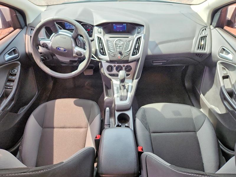 Photo 8 from auction – 2014 FORD FOCUS with VIN 1FADP3K21EL390664