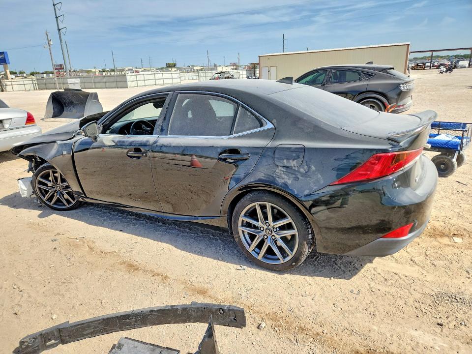 Photo 2 from auction – 2017 LEXUS IS with VIN JTHBA1D20H5061370