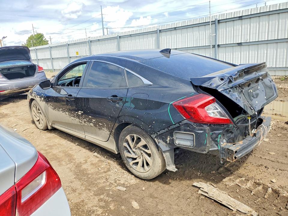 Photo 2 from auction – 2018 HONDA CIVIC with VIN 2HGFC2F75JH548186