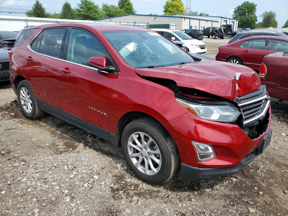 Photo 4 from auction – 2018 CHEVROLET EQUINOX with VIN 3GNAXSEV1JS590808