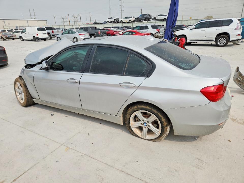 Photo 2 from auction – 2014 BMW 328 with VIN WBA3D3C50EK153562