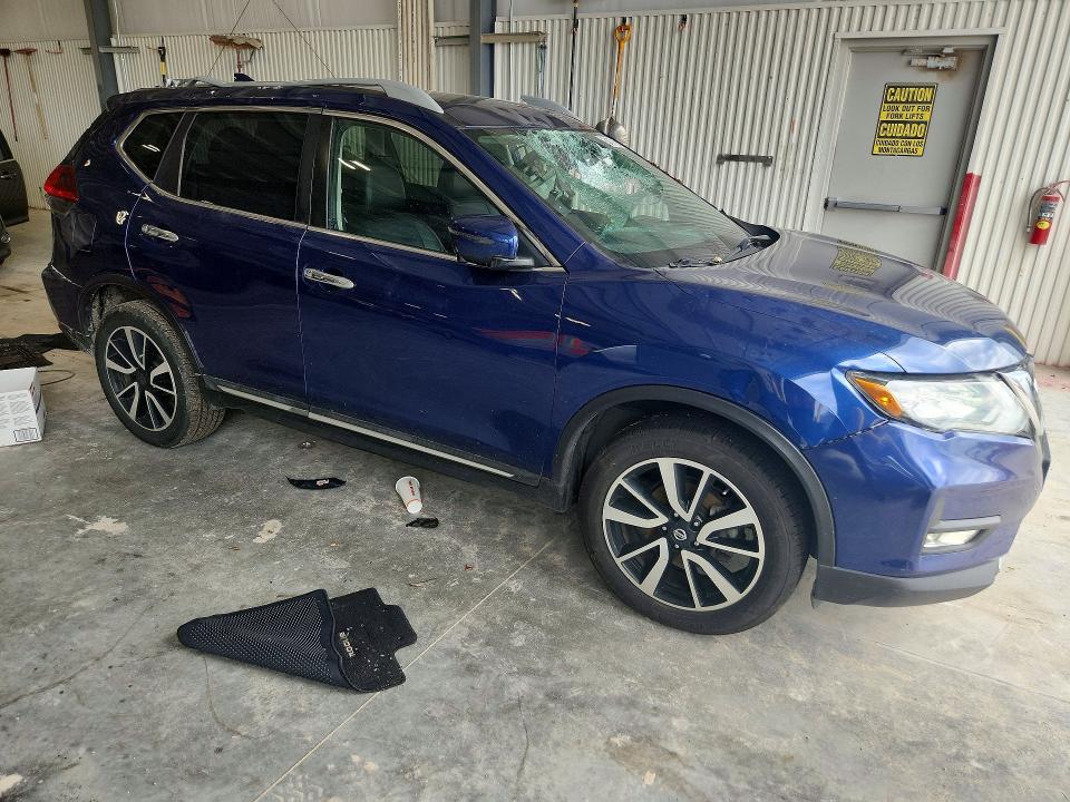 Снимка 4 от търг – 2020 NISSAN ROGUE с VIN 5N1AT2MV0LC800406