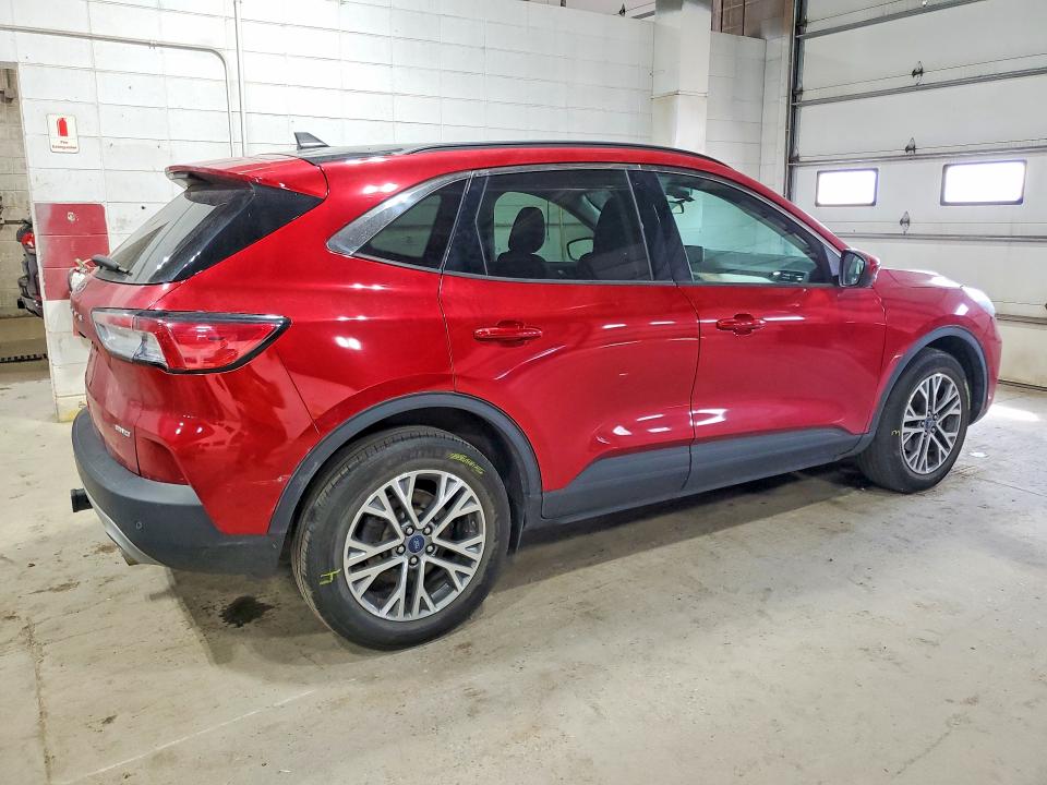 Photo 3 from auction – 2022 FORD ESCAPE with VIN 1FMCU9H95NUA80061