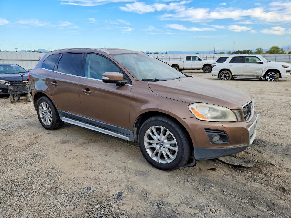 Photo 4 from auction – 2010 VOLVO XC60 with VIN YV4992DZ8A2020985