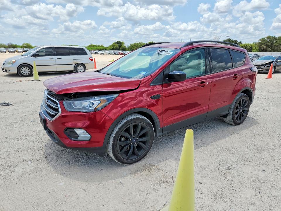 FORD ESCAPE 2018 with VIN 1FMCU0HD1JUC34369 - Photo from auction