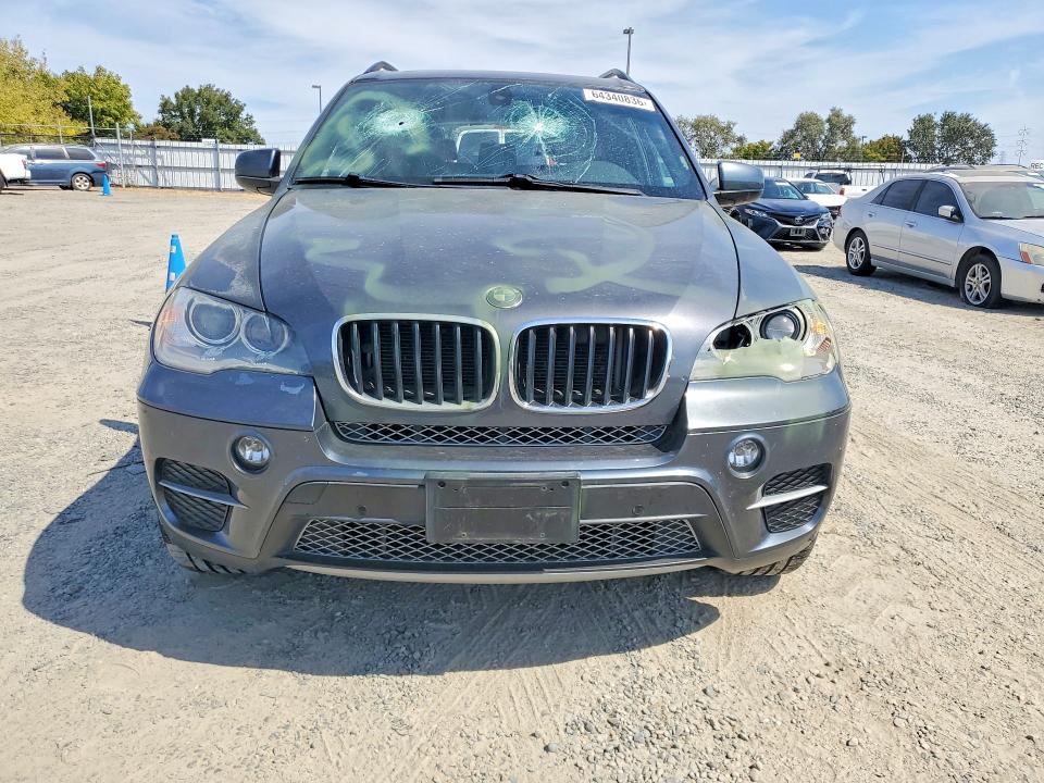 Photo 5 from auction – 2012 BMW X5 with VIN 5UXZV4C56CL763455