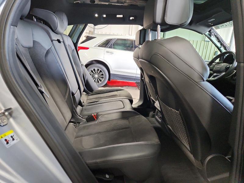 Photo 10 from auction – 2020 AUDI SQ5 with VIN WA1B4AFY3L2093325