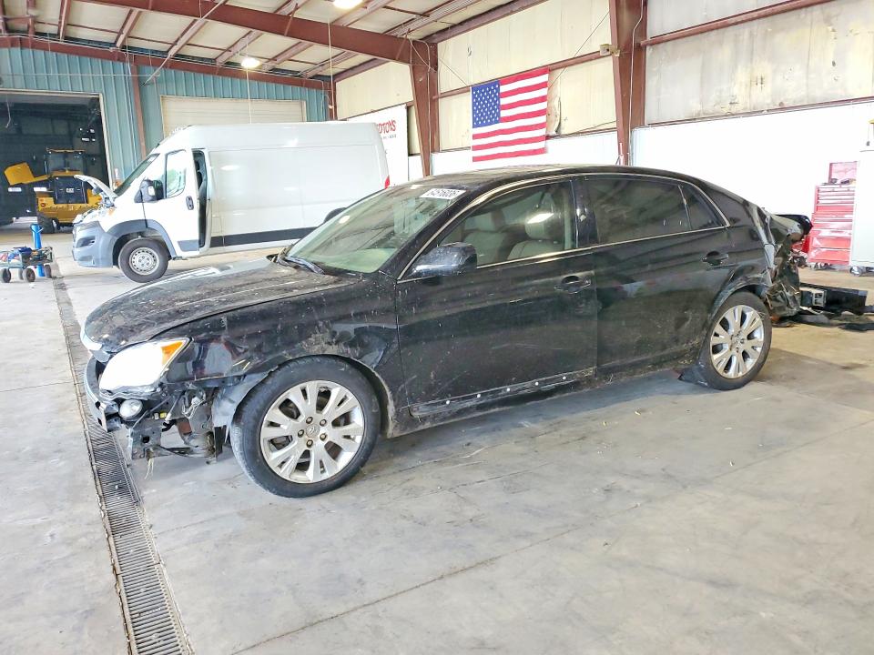 TOYOTA AVALON 2008 with VIN 4T1BK36B48U323674 - Photo from auction