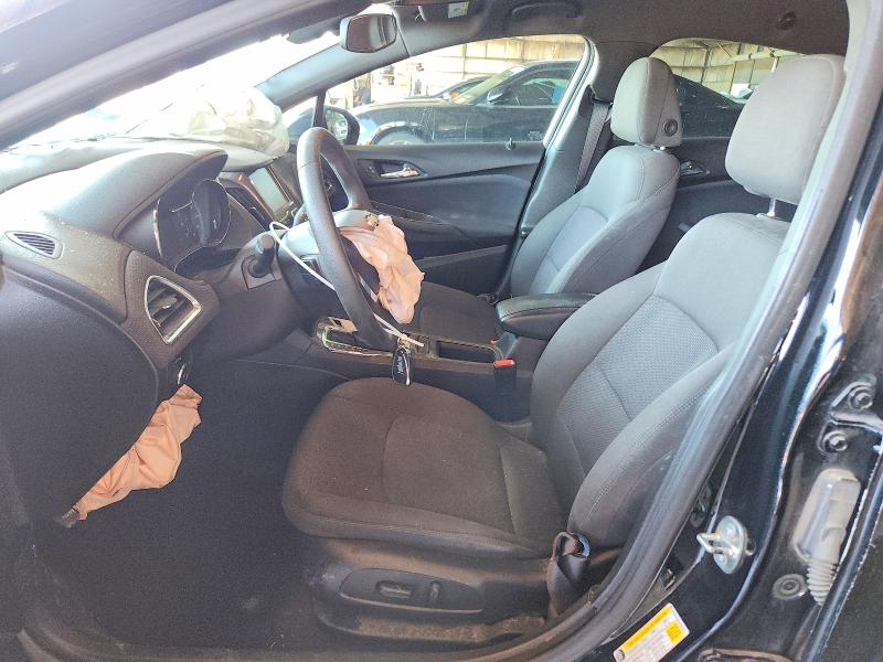 Photo 7 from auction – 2017 CHEVROLET CRUZE with VIN 3G1BE6SM2HS584394