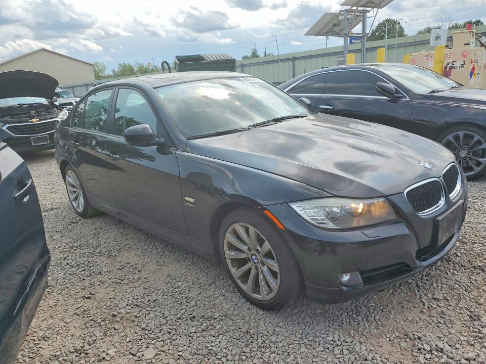 Photo 4 from auction – 2011 BMW 328 with VIN WBAPK5C56BA810904